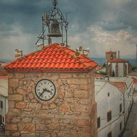 Los Casares Vut Сasa de vacaciones Ledrada